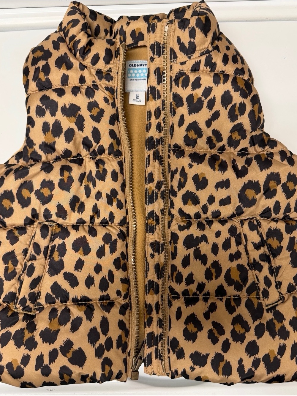 Old Navy Leopard Print Puffer Vest - Tan & Black, Girls Size 3T, NEW with tags